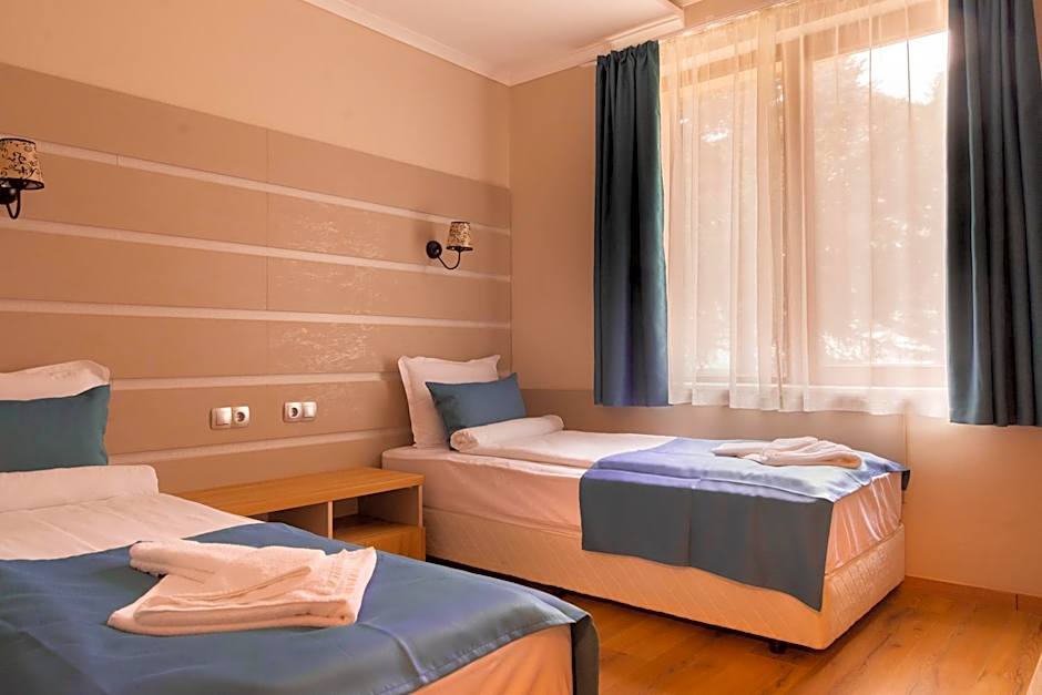 Vemara City Boutique Hotel-free parking