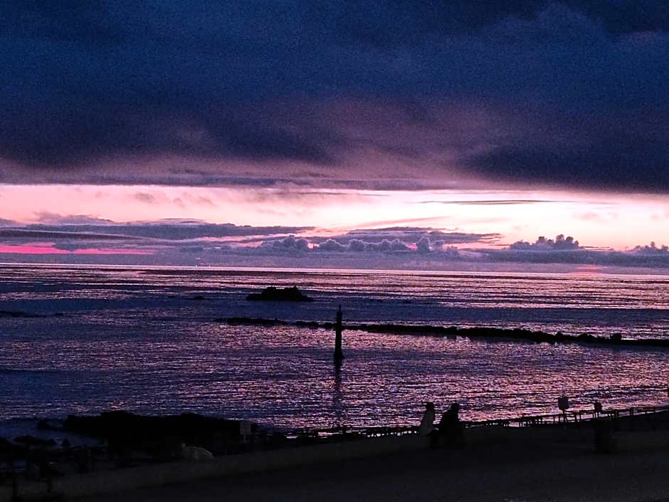 Cachinnans Hostel & Apartments