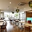 Hotel Sun Clover Koshigaya Station - Vacation STAY 55382