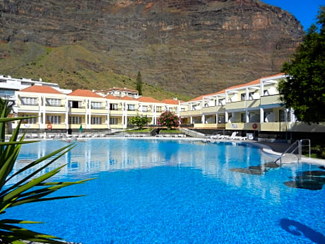 Apartamentos Checkin Laurisilva