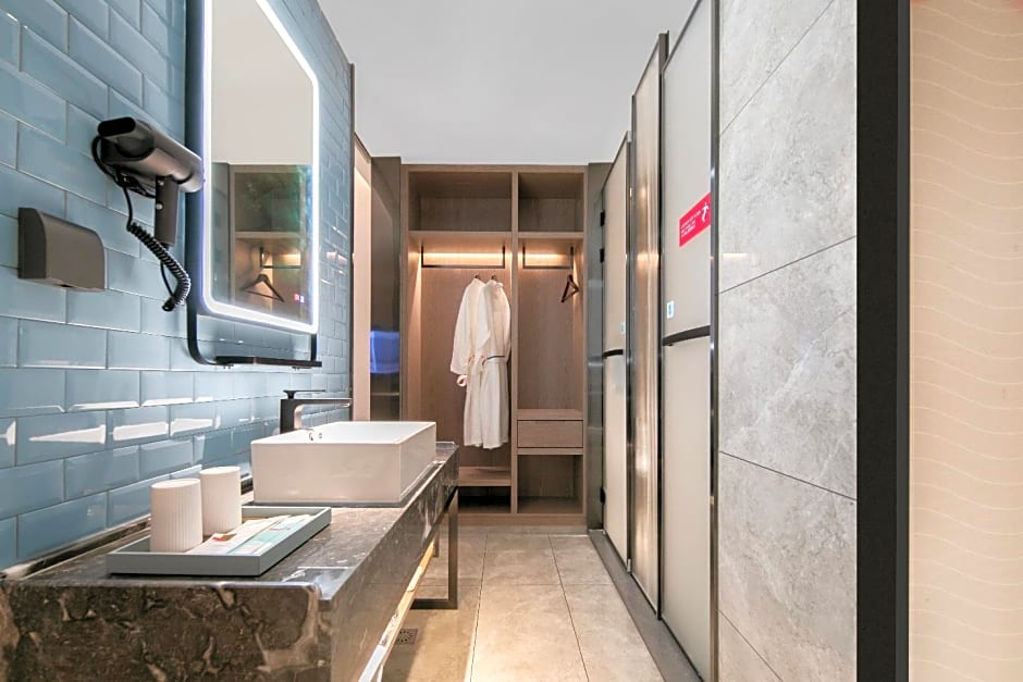 Echarm Hotel Jingzhou Honghu Long Street