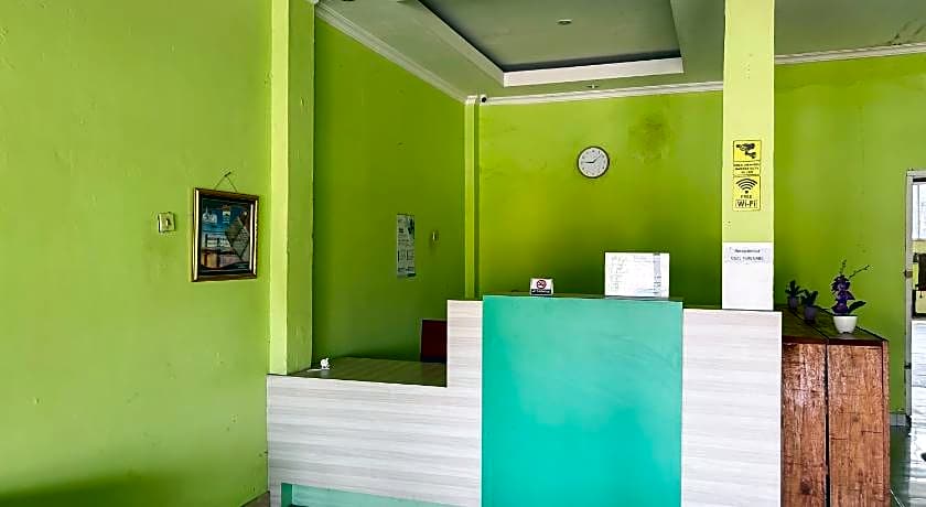 RedDoorz Syariah Near SMA N 6 Palembang