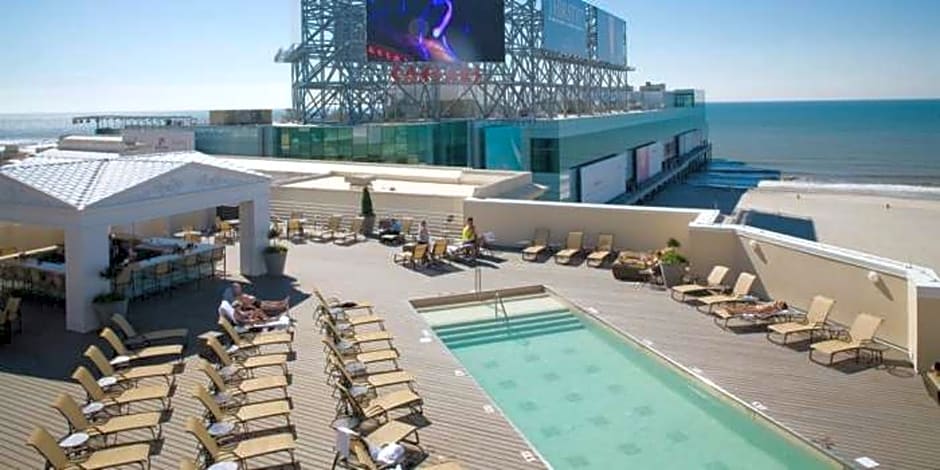 Caesars Atlantic City Hotel & Casino