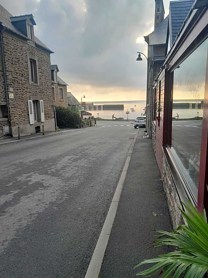 Hotel La Voilerie Cancale bord de mer