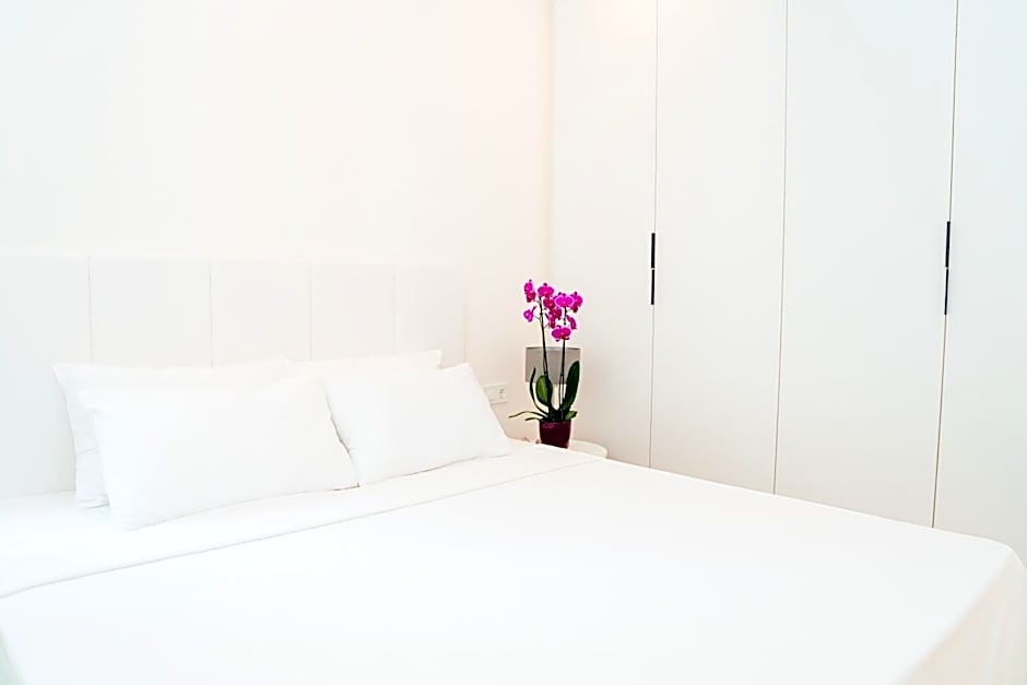 Sunraf Luxe Apartments