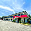 Luxury Inn By OYO Albany