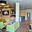 Super 8 by Wyndham Munich City North