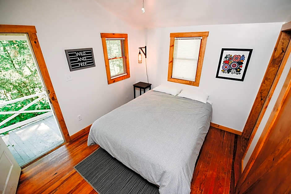 Photo 1 of 1 of Standard Cottage