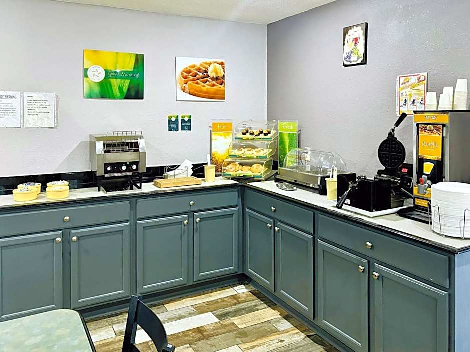 Quality Inn Raynham - Taunton