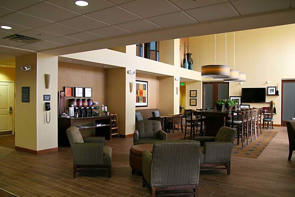 Hampton Inn By Hilton And Suites Pueblo