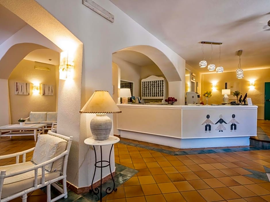Hotel Rocce Sarde