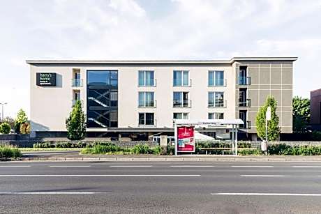 Harry's Home Linz Hotel & Apartments