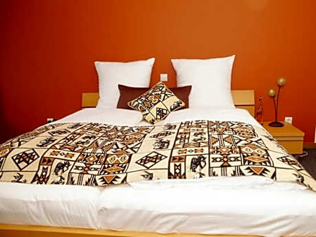 Deluxe Double Room with Shower