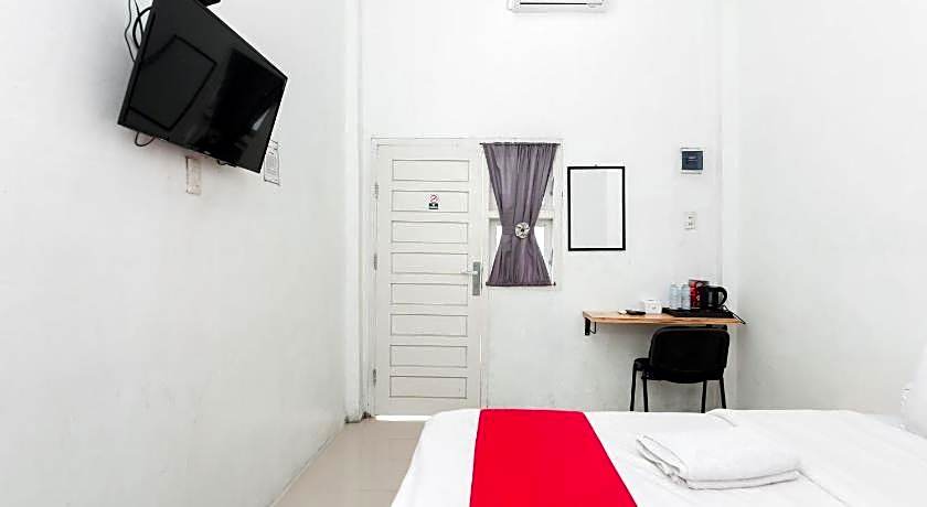 RedDoorz Syariah near RSUD Zainoel Abidin Banda Aceh