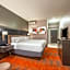Holiday Inn Express & Suites Shawnee-Kansas City West By IHG