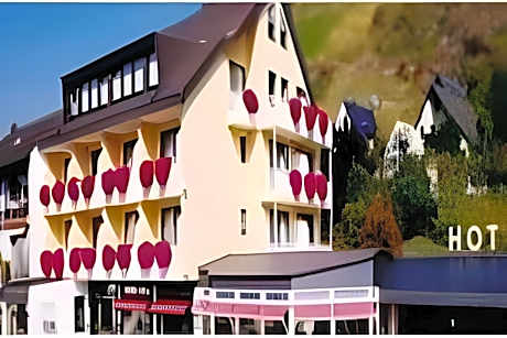 Flair Hotel am Rosenhugel - Garni
