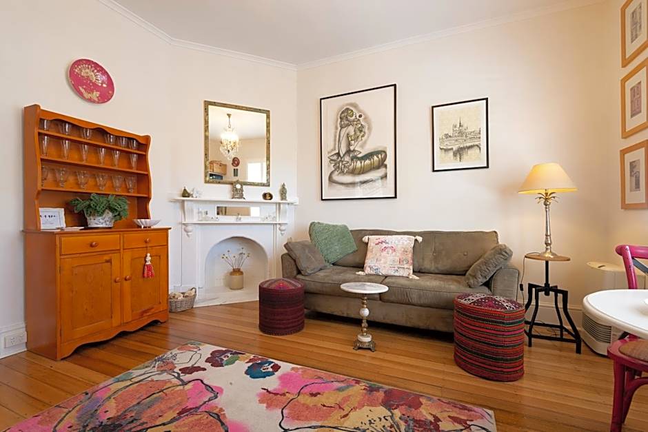 At Eleven - La Petite Maison