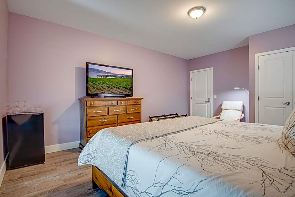 Adela's Bed and Breakfast