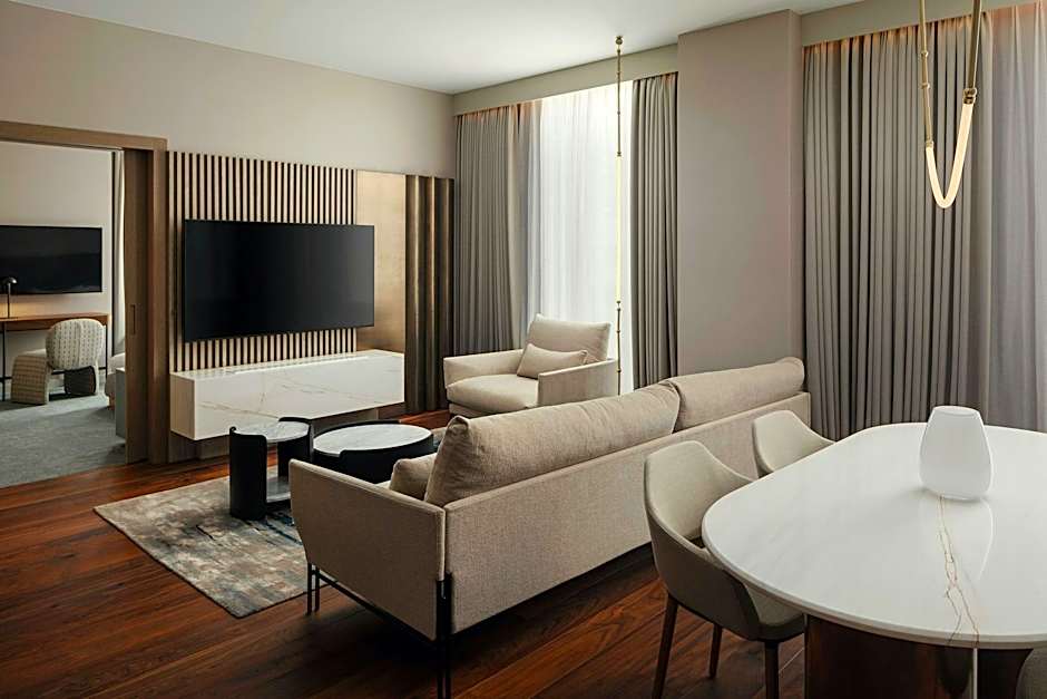 Photo 1 of 5 of Executive 1 Bedroom 1 King Bed with Sofabed Suite