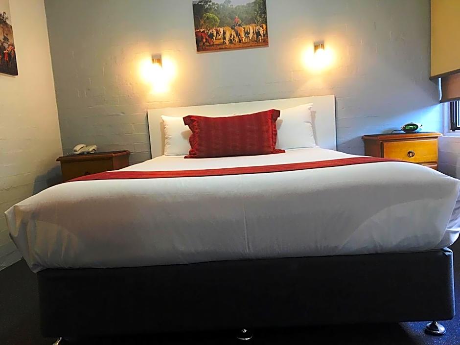 Nicholas Royal Motel - No Pets Allowed