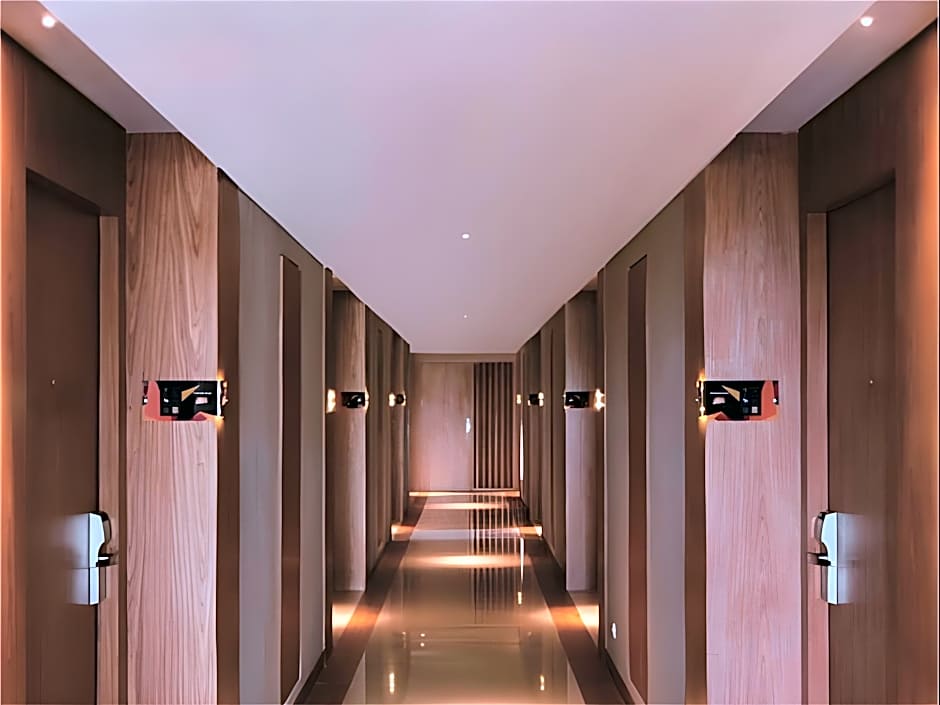 Yellow Star Ambarukmo Hotel