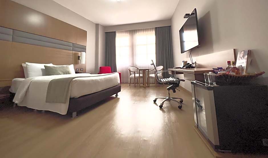 Hotel Dann Carlton Cali
