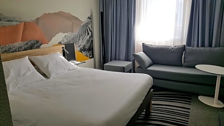 Superior Queen Room