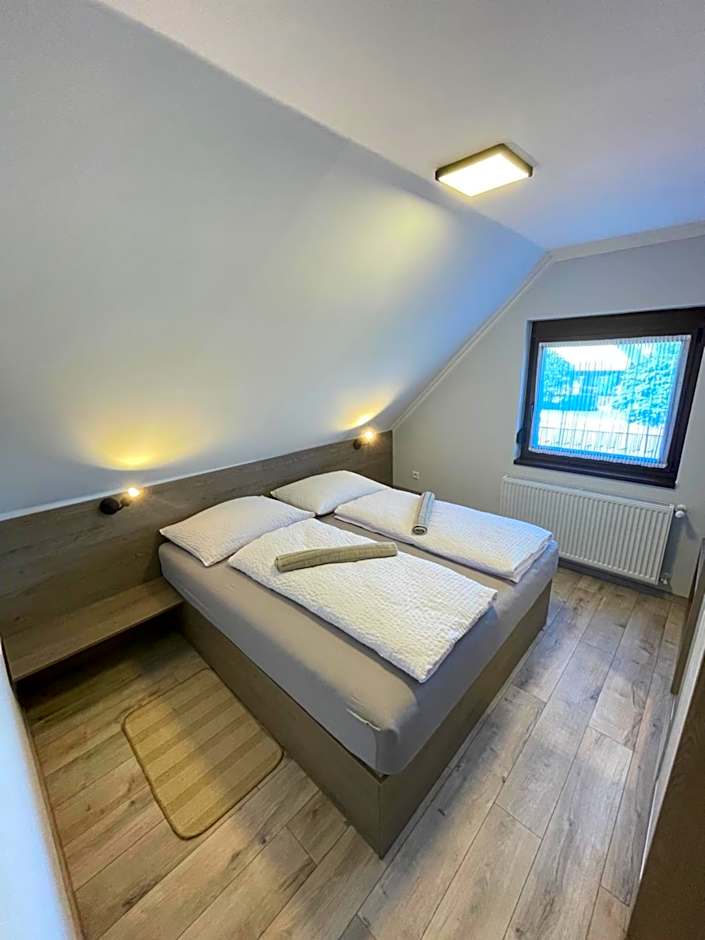 Kukorica Csárda Apartman