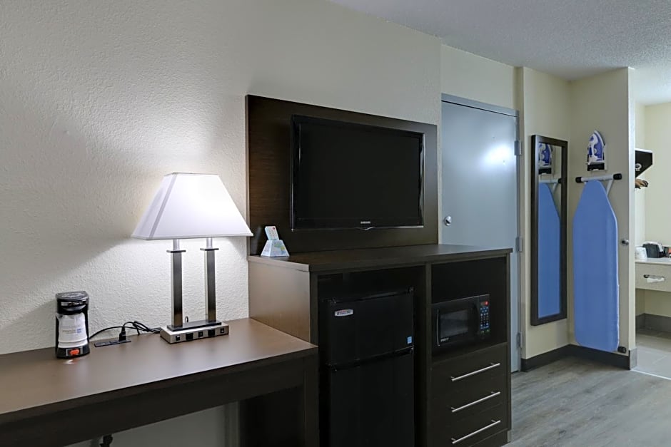 Baymont by Wyndham Ridgeland I-95