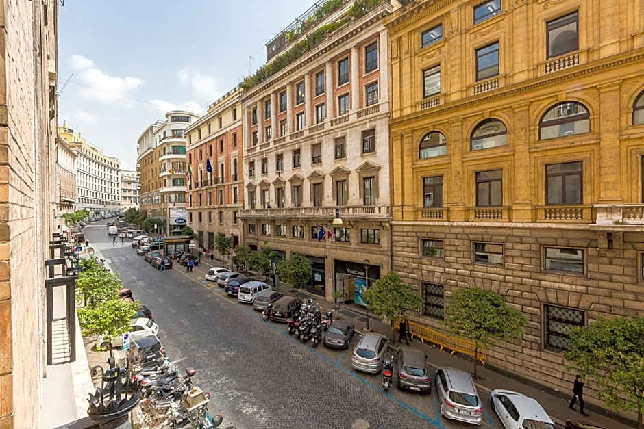 Prestigious Apartment via Barberini