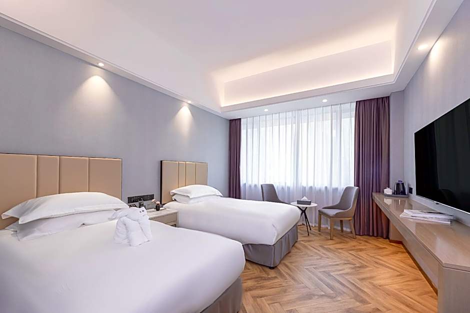 Guangzhou Tianhe Hotel