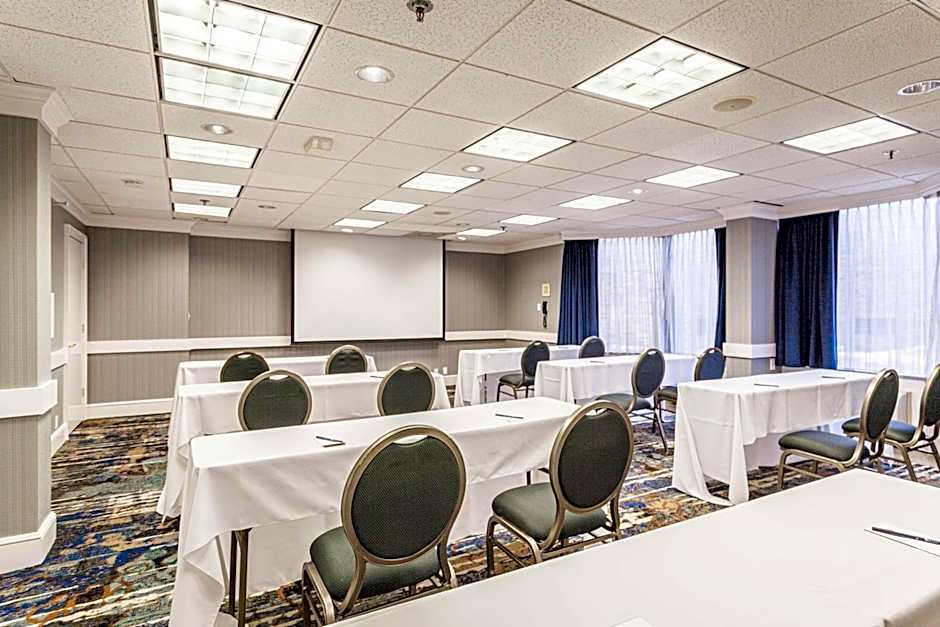 DoubleTree By Hilton Hotel Memphis