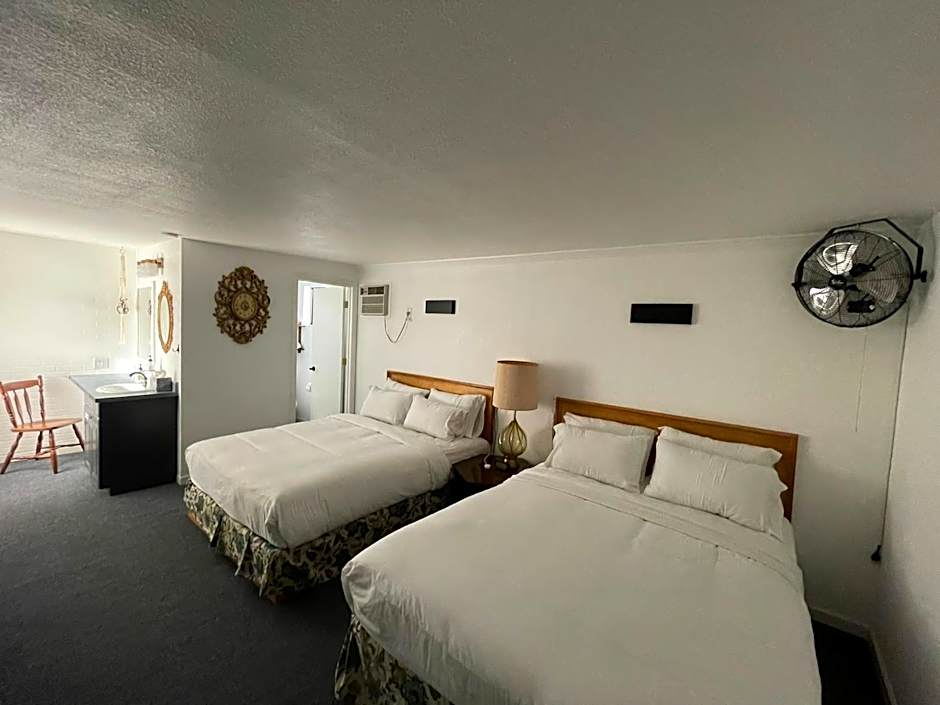 The Aztec Motel & Creative Space