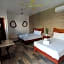 Hotel Pancho Villas