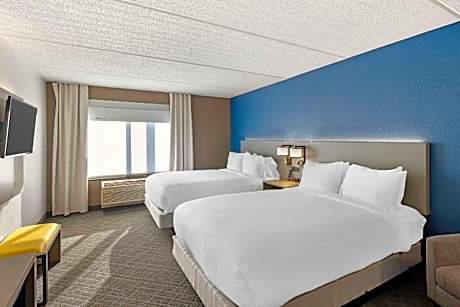 2 Queen Beds Nonsmoking