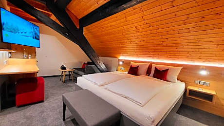 Deluxe Double Room with Balcony