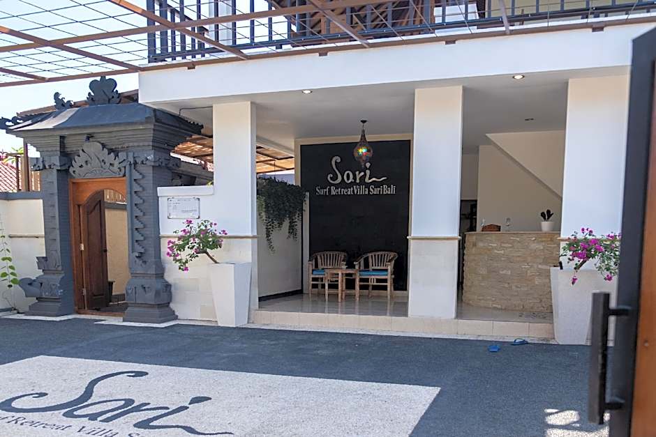 OYO 915 Villa Sari