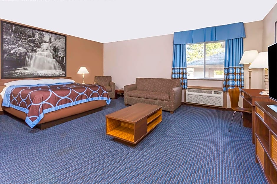 Super 8 by Wyndham El Dorado