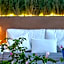 Riad Dar Housnia