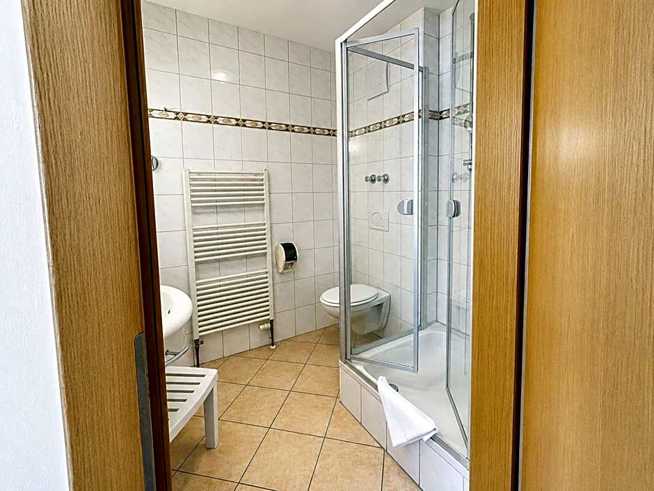 Hotel Schatten