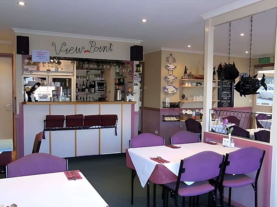 Amoshouse & Swansea Ocean Villas