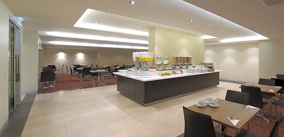 Atlantis Hotel Melbourne