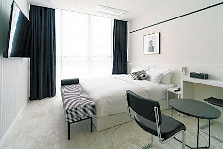 Deluxe Pretty Room Bathtub