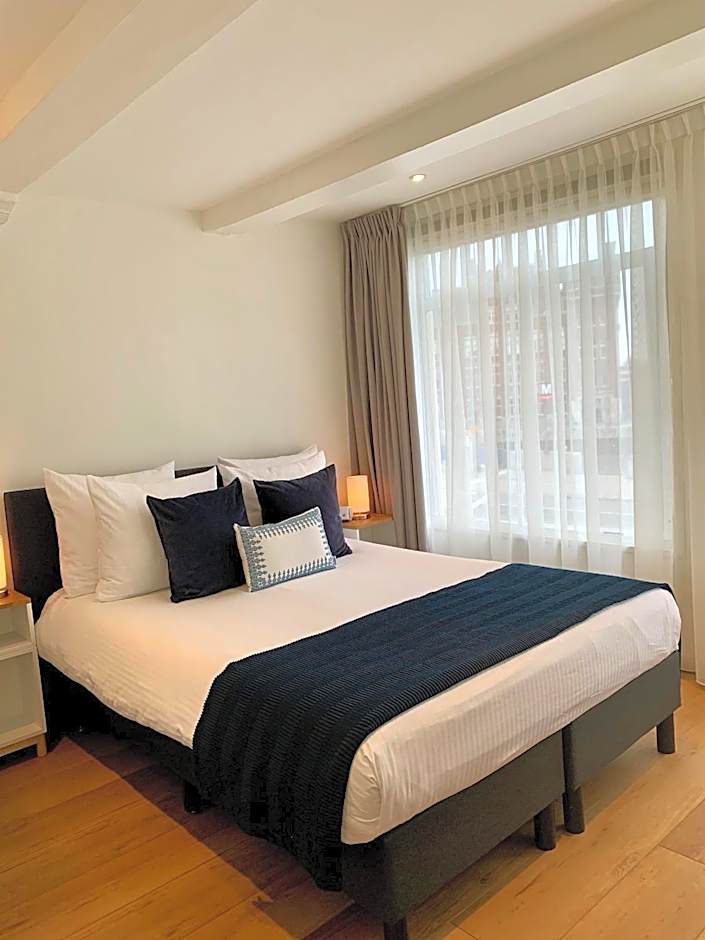 PH93 Amsterdam Central