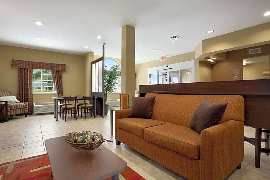 Microtel Inn & Suites By Wyndham Carrollton