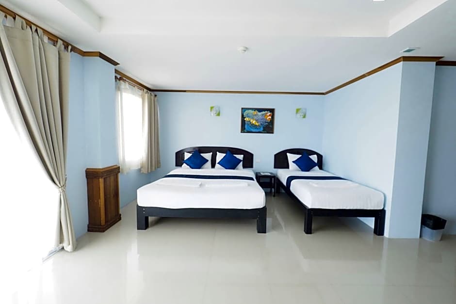 Sea Mountain Khanom Hotel