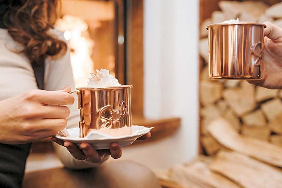 Superior Hotel Schneider Ski-in & Ski-out