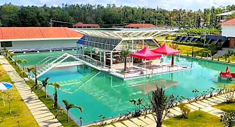 Advaya Luxury Resort