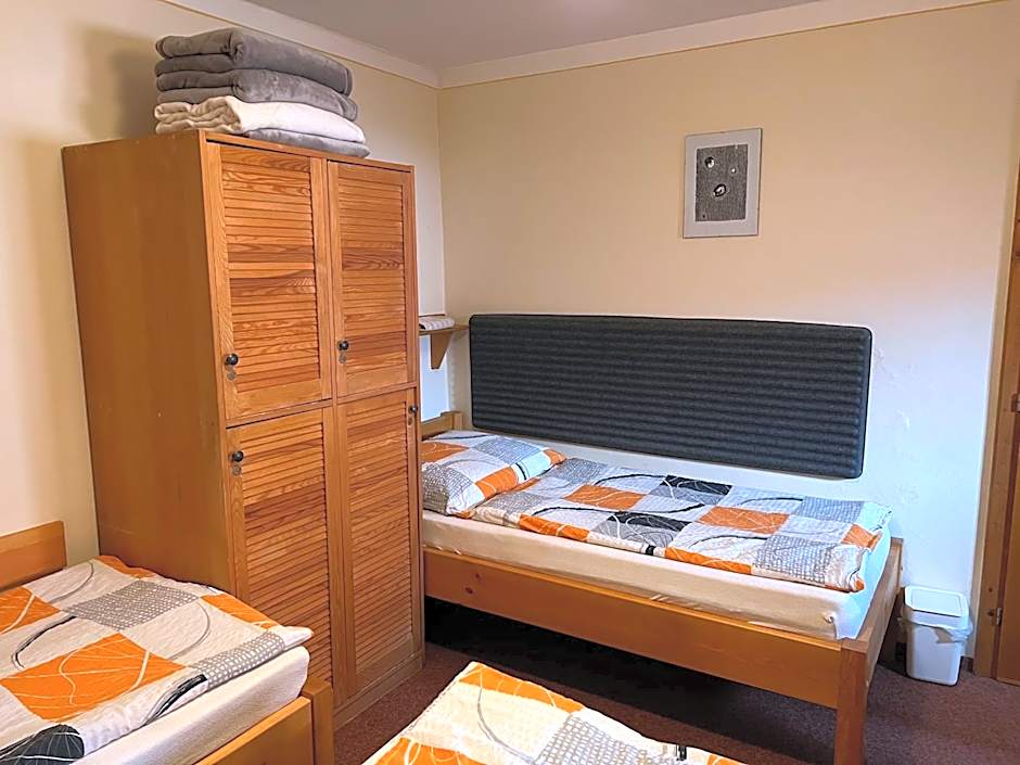 Hostel Postel