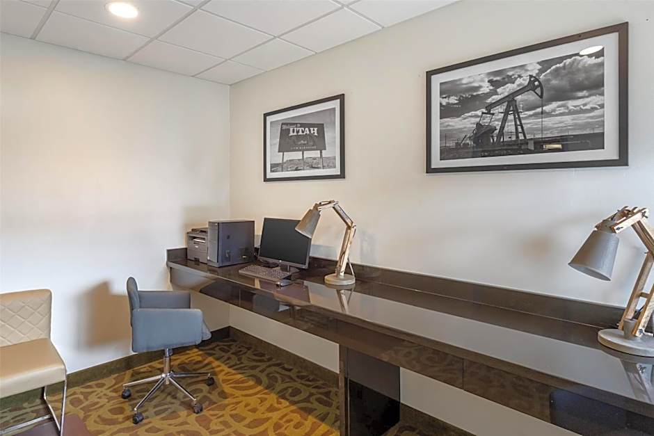 Best Western Duchesne Inn